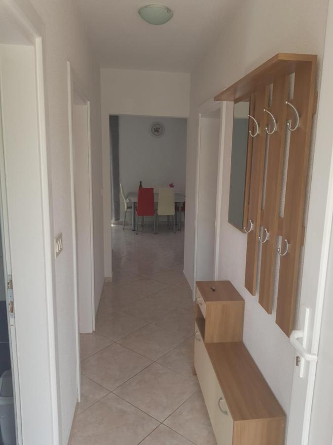 Apartmani Vrdoljak Malinska Exterior foto